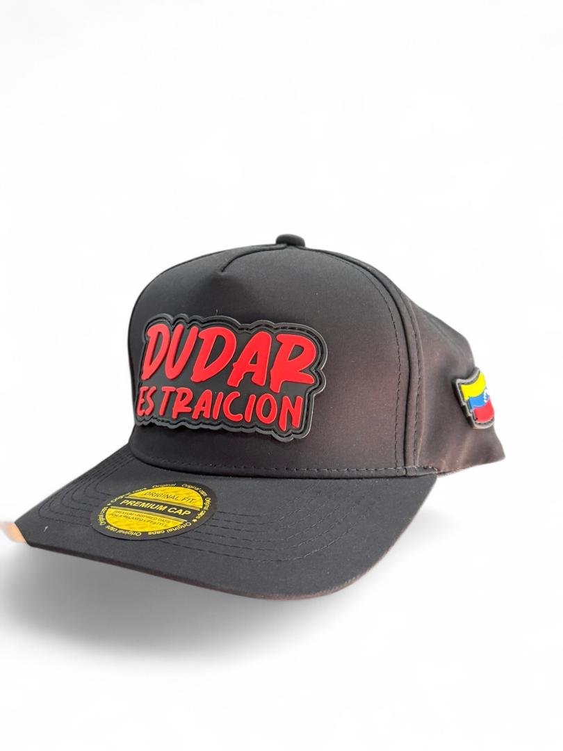 GEN-gorra-dudar-es-traicion-negra-licra_img_15 GORRA DUDAR ES TRAICION LICRA - Imagen 1